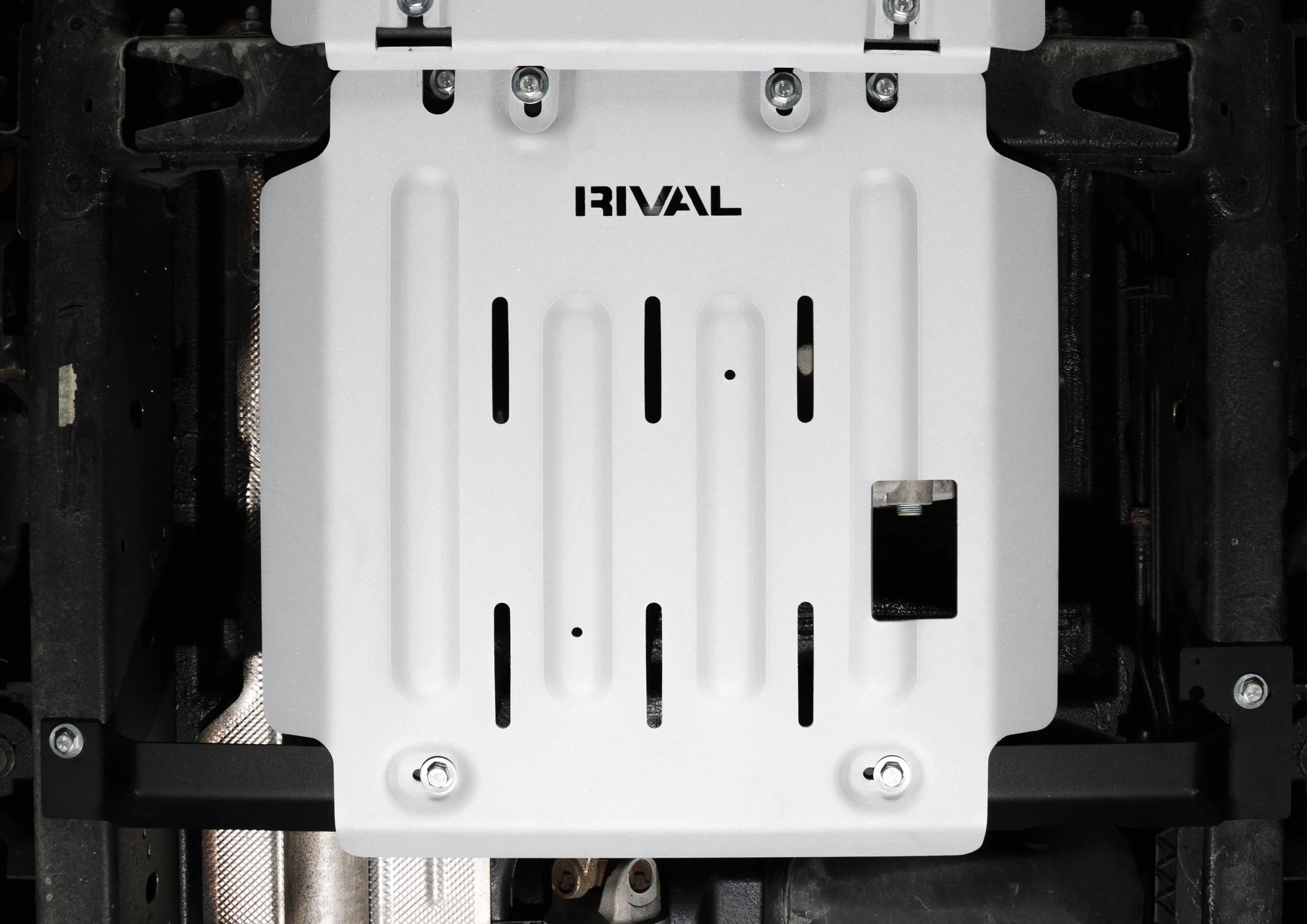 Aluminum Transfer Case Underbody Armor for DODGE RAM/TRX V-5.7, V-5.7 Hybrid, V-6.2; 2018- RIVAL