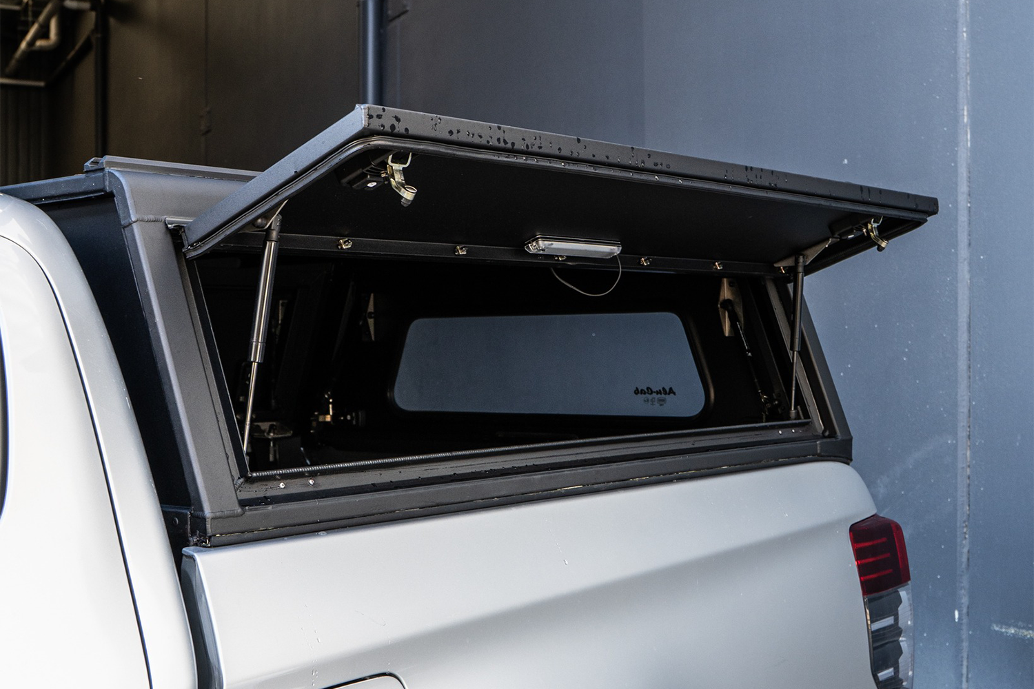 HSP Tonneau Accessories — HSP Tonneau Accessories for Mitsubishi Triton MV — Sailplane
