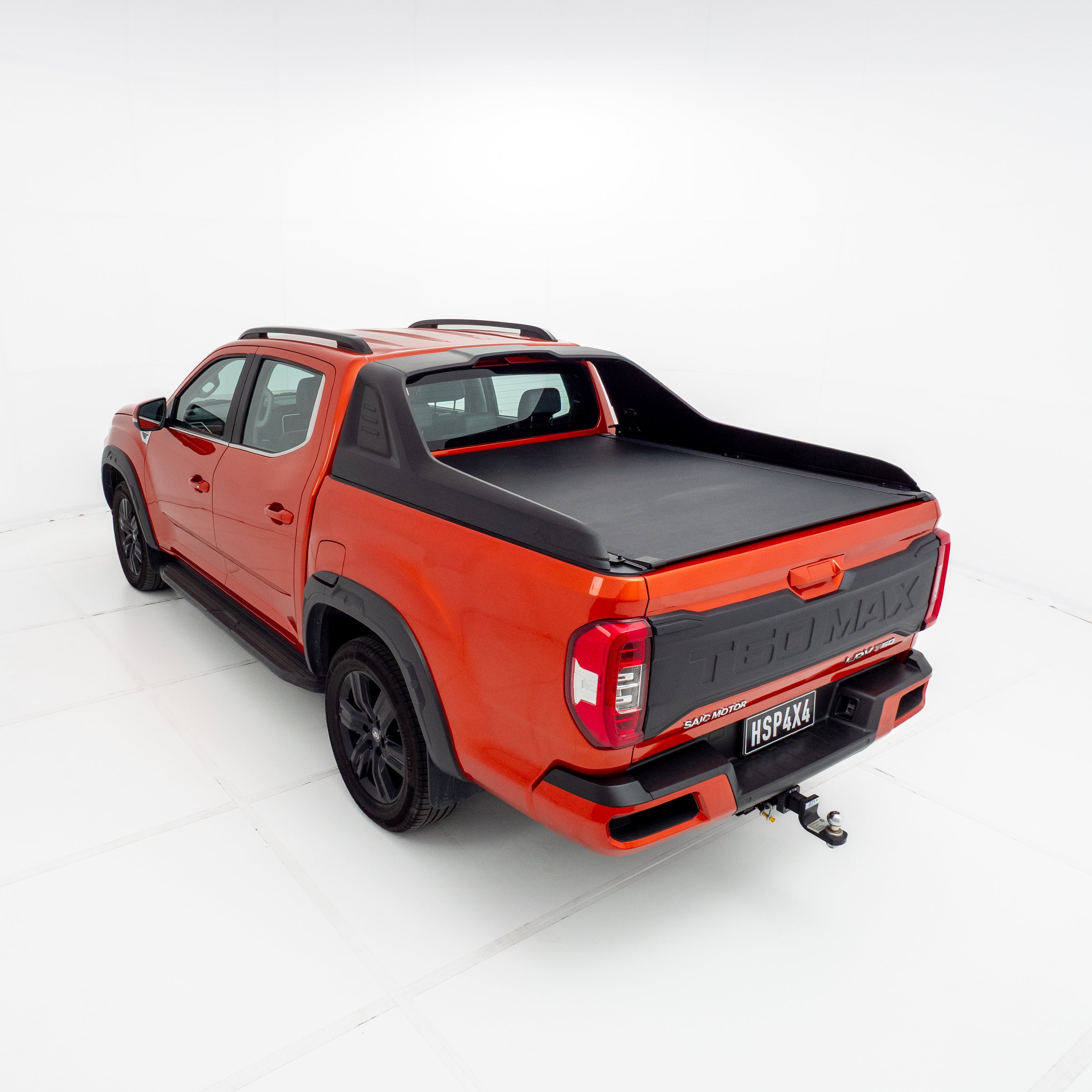 HSP Tonneau Accessories — HSP Tonneau Accessories for LDV T60 — Sailplane