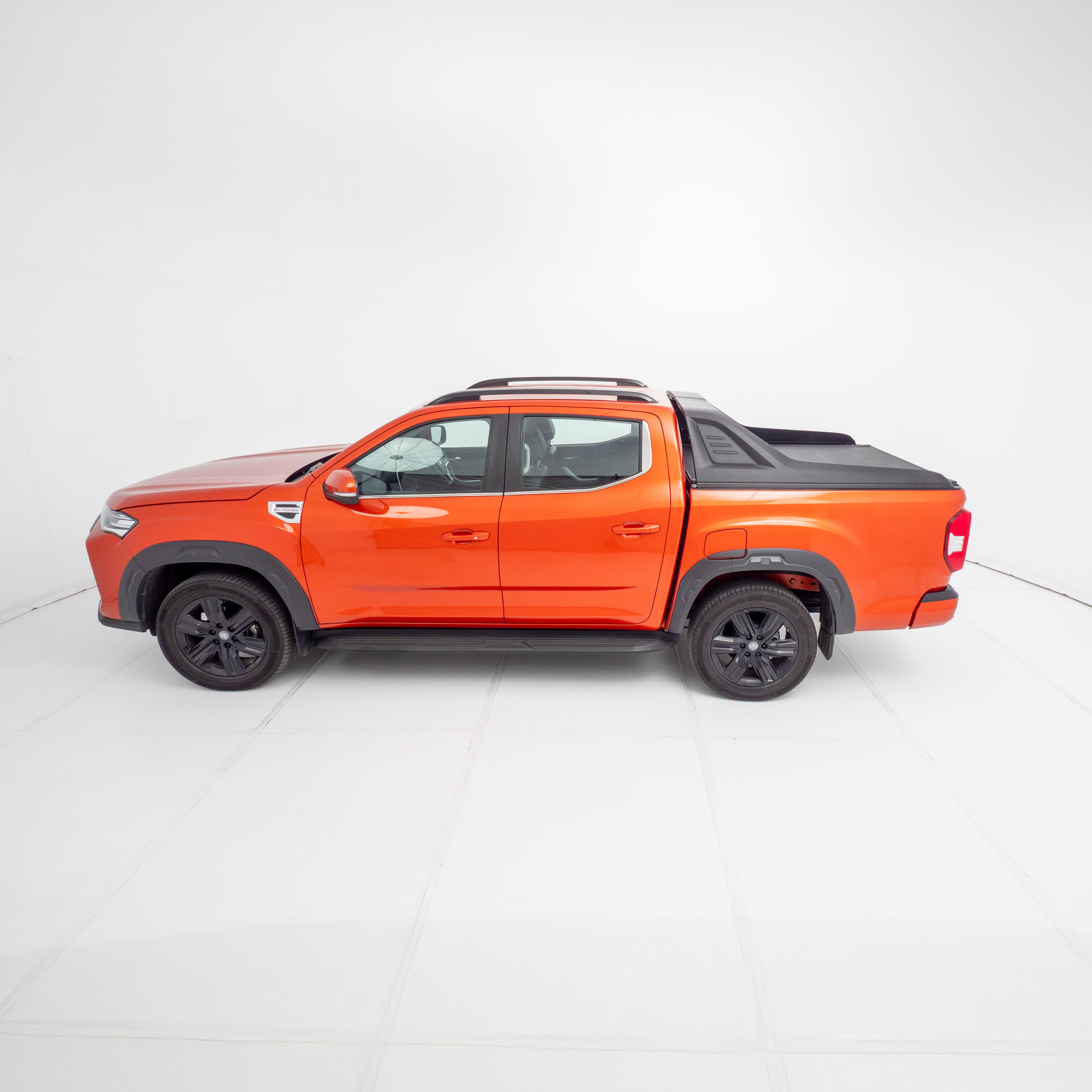 HSP Tonneau Accessories — HSP Tonneau Accessories for LDV T60 — Sailplane
