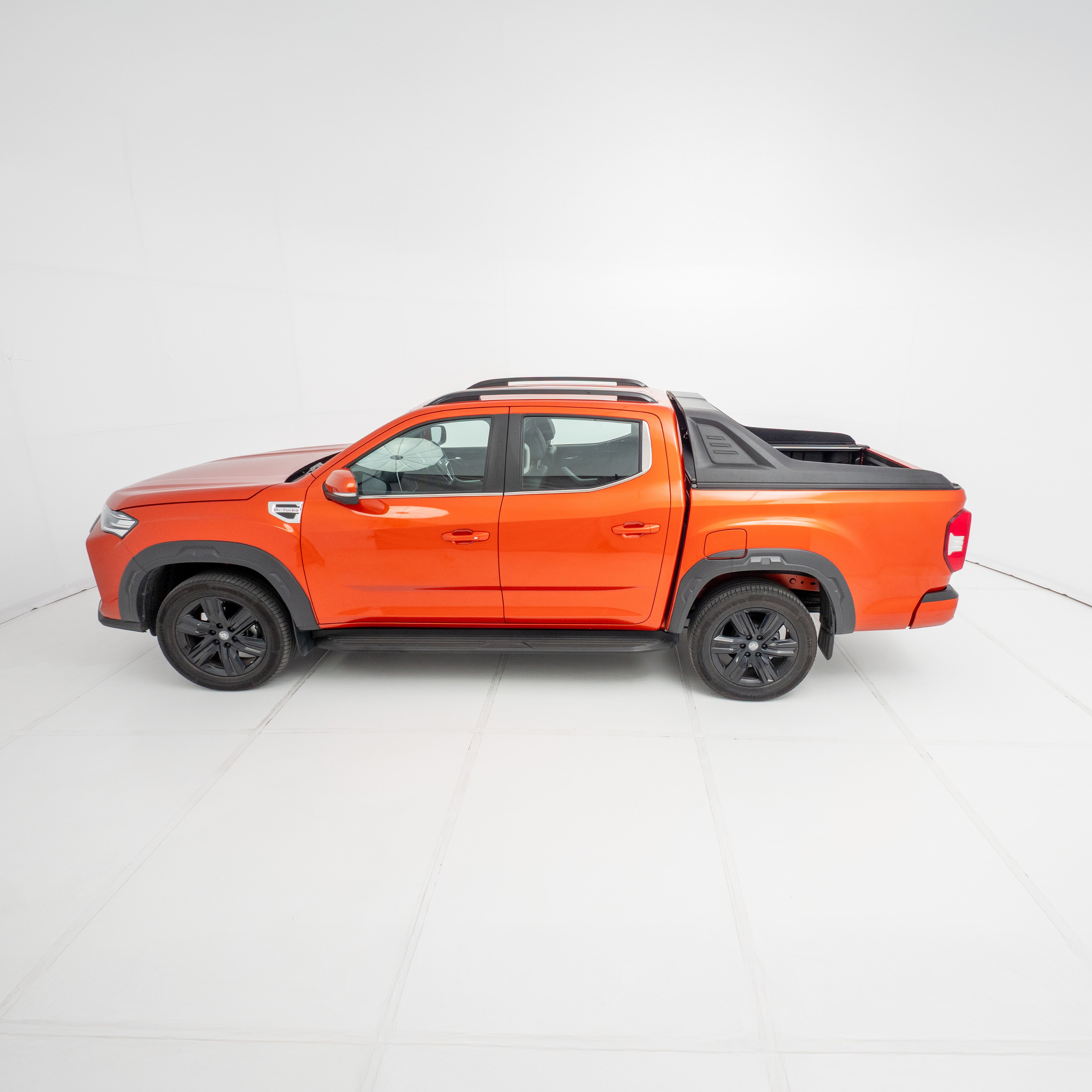HSP Tonneau Accessories — HSP Tonneau Accessories for LDV T60 — Sailplane
