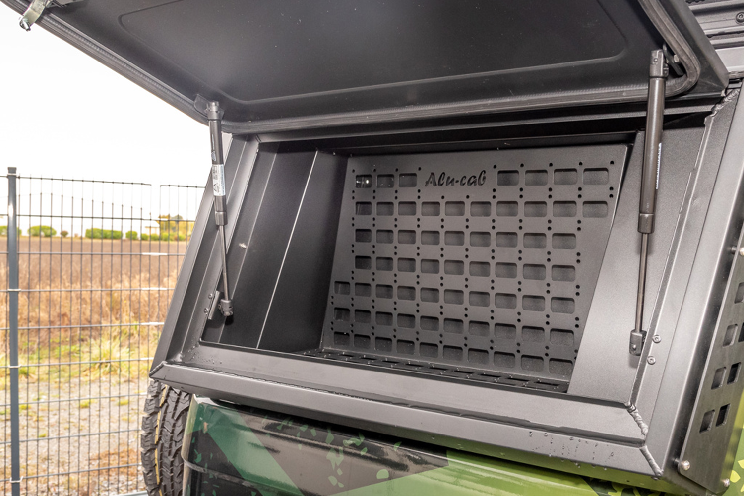 Alu-Cab Land Cruiser 76 Side Box Recovery Kit fitted to Toyota Land Cruiser 70 Series — Rival 4x4 Australia