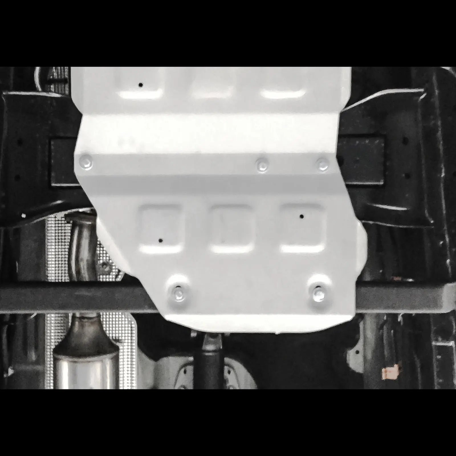 Aluminium Transfer Case Bash Plate – Ford Ranger (2012–2022) / Ranger Raptor (2019–Present) RIVAL