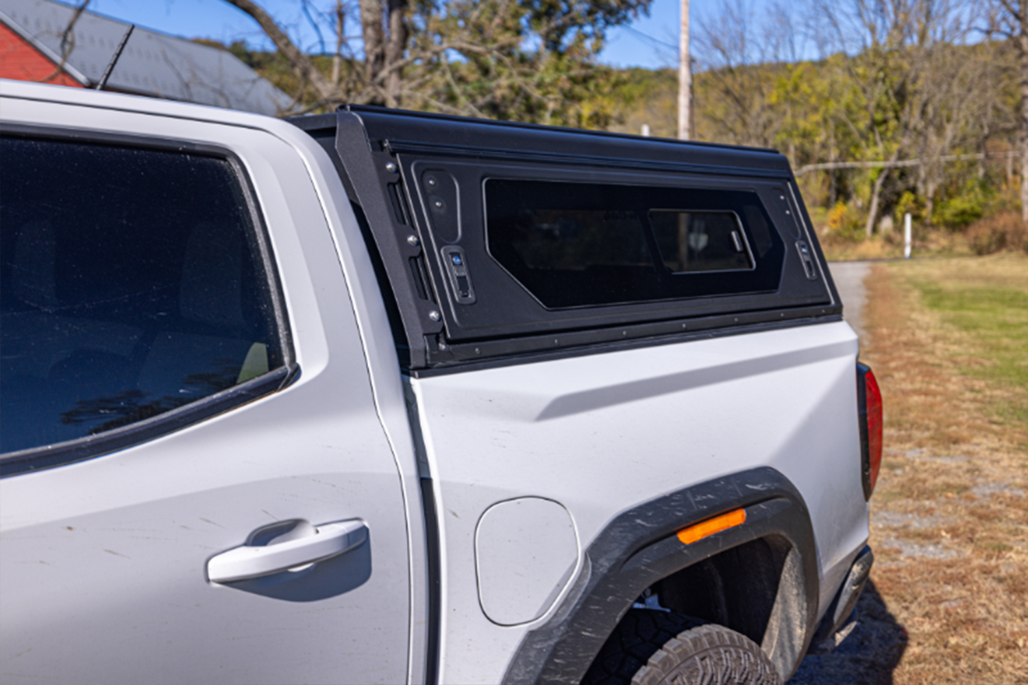 Alu-Cab Contour Canopy for Chevy Colorado & GMC Canyon Short Bed fitted to Holden Colorado — Rival 4x4 Australia