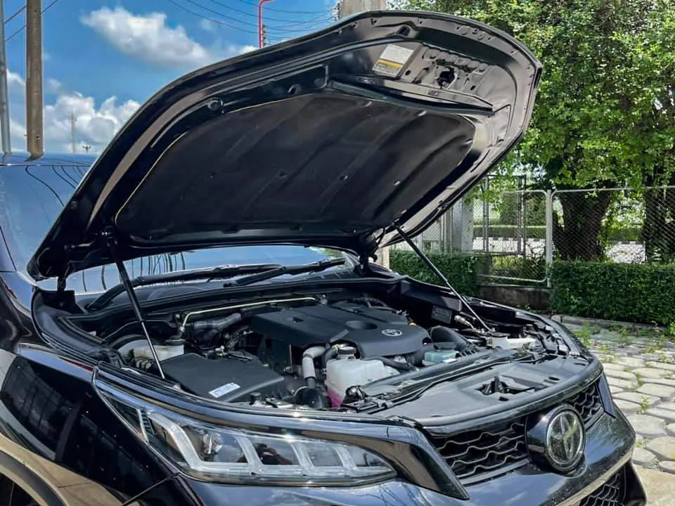 Bonnets Struts Toyota Hilux 2015-On / Fortuner 2015-On - RIVAL 4x4 Australia