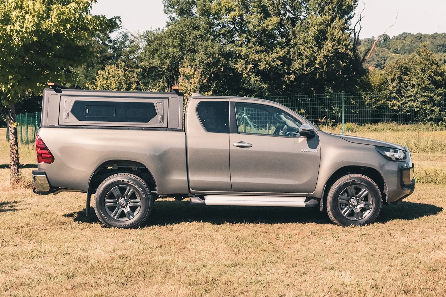 HSP Tub Slide — HSP Tub Slide for Toyota Hilux Revo (A-Deck)