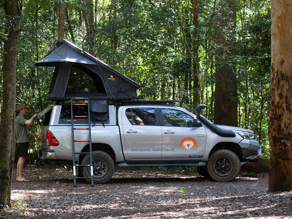 Howling Moon Comet Deluxe Rooftop Tent - detail 4