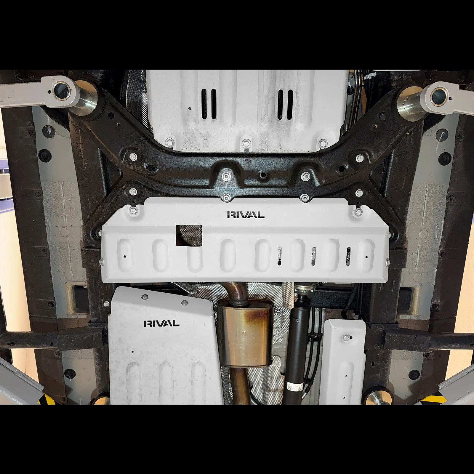 Ineos Grenadier 3.0, 3.0D; At; 4Wd (2023–Present) 4x4 Transfer Case Bash Plate – Aluminium + Fitting Kit RIVAL