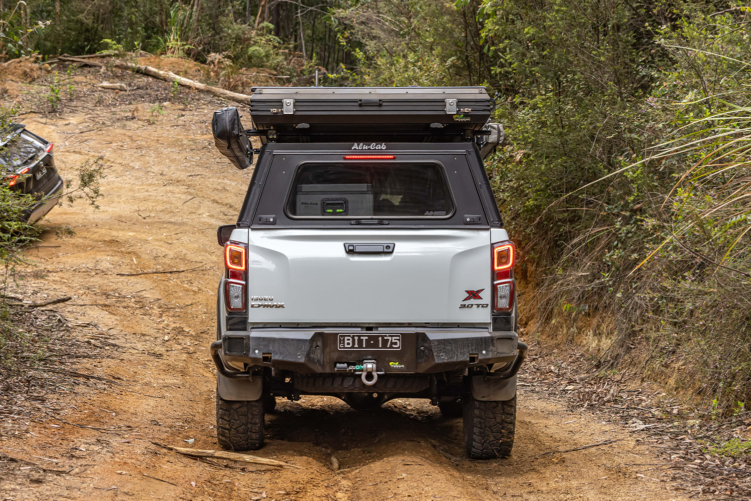 Alucab isuzu dmax canopy