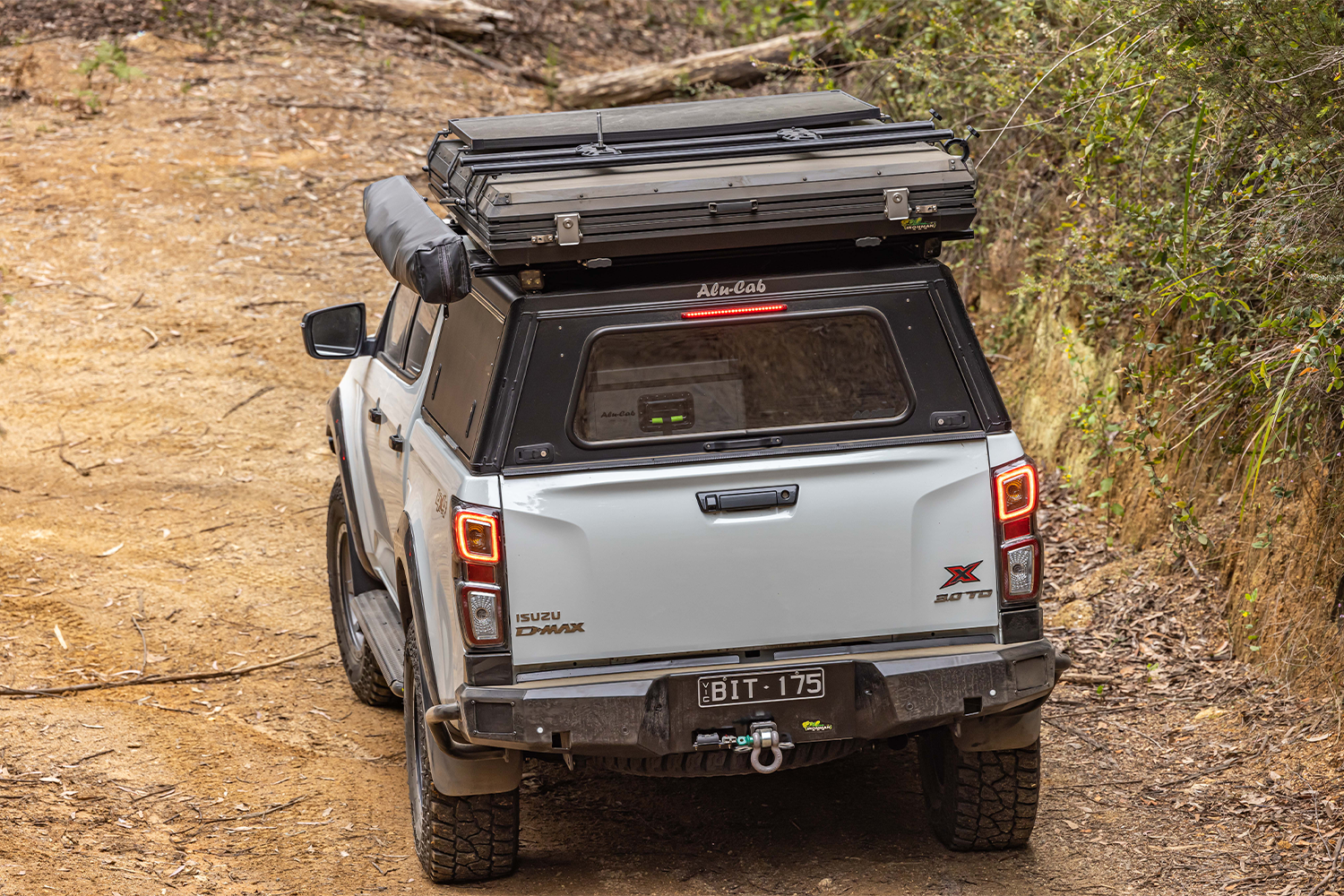 Canopy for dmax - Alucab