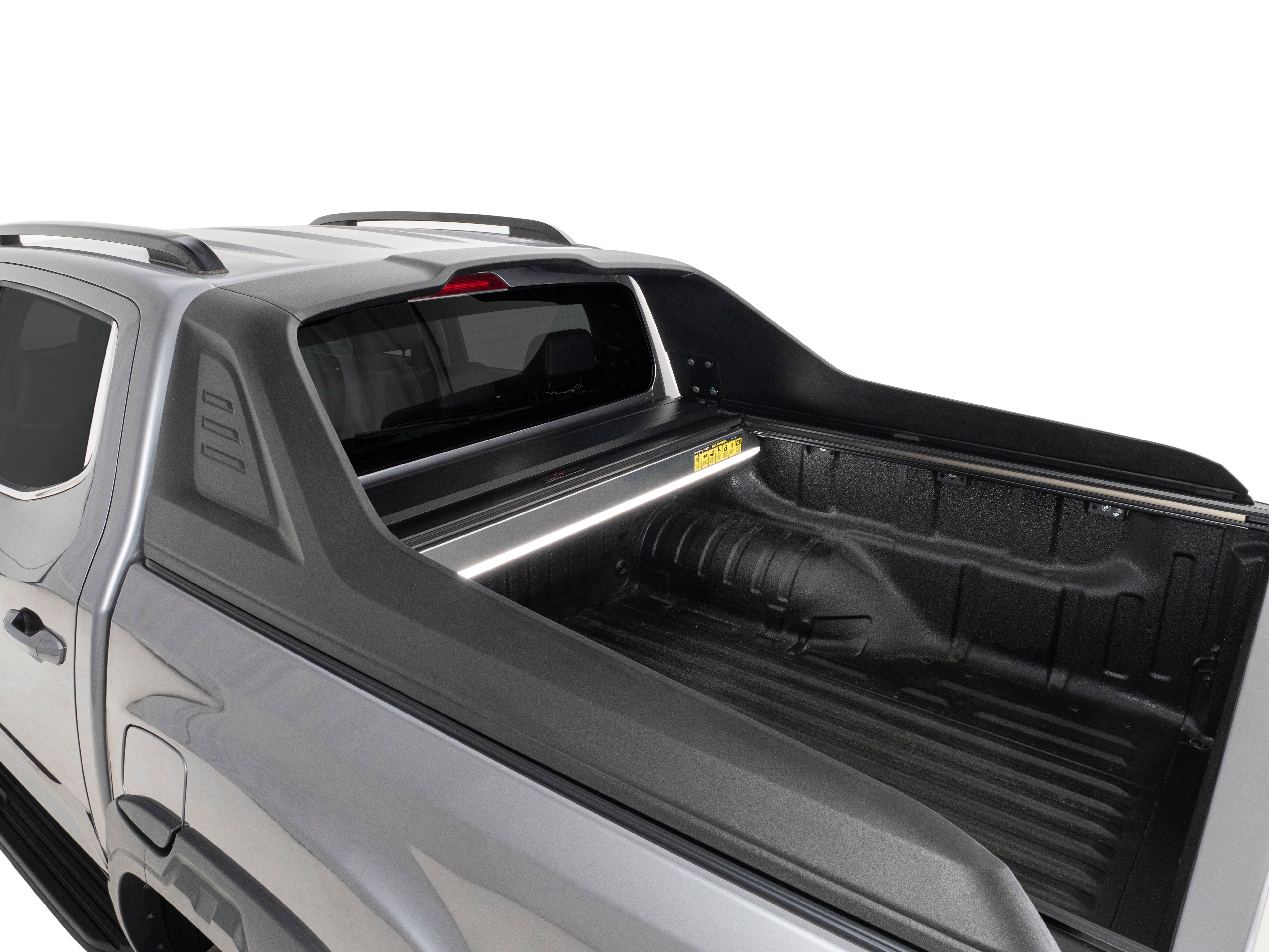 HSP Retractable Tonneau — HSP Retractable Tonneau for LDV T60 — Sailplane