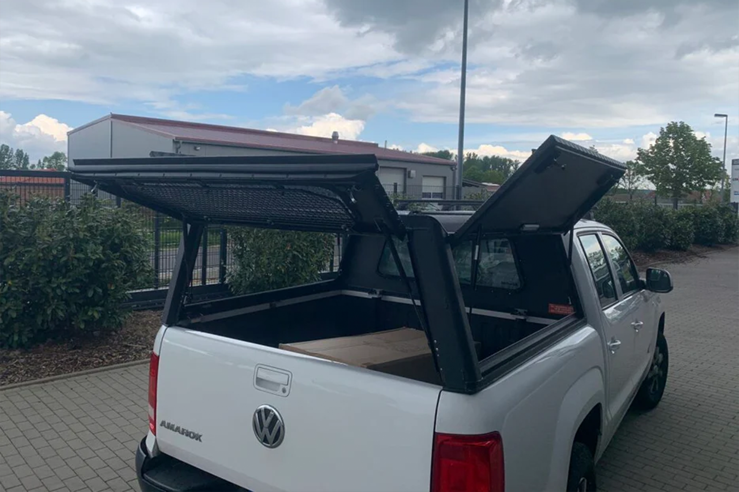 Amarok Aluminium Canopy