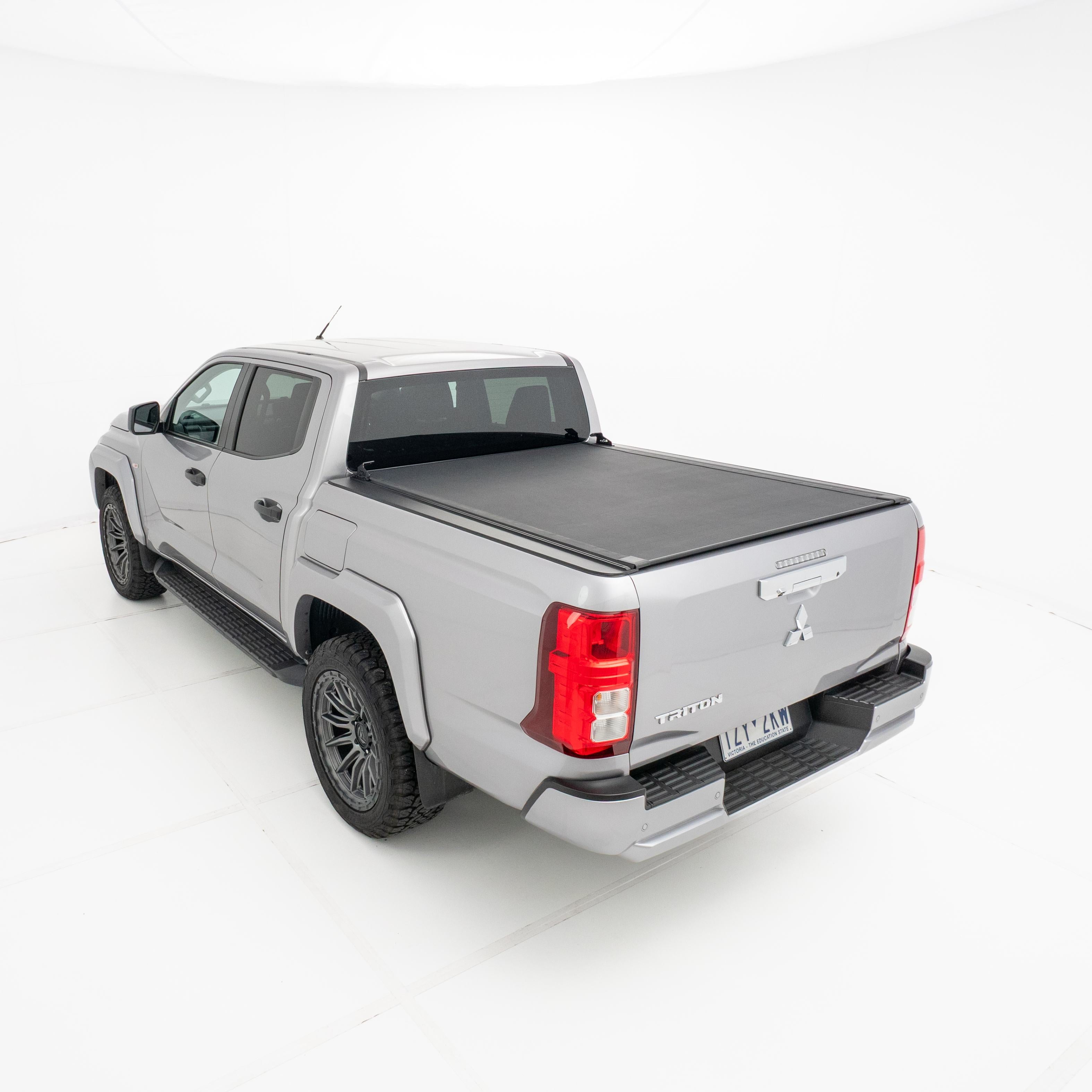 HSP Soft Tonneau — HSP Soft Tonneau Cover for Mitsubishi Triton MV — No Sports Bar