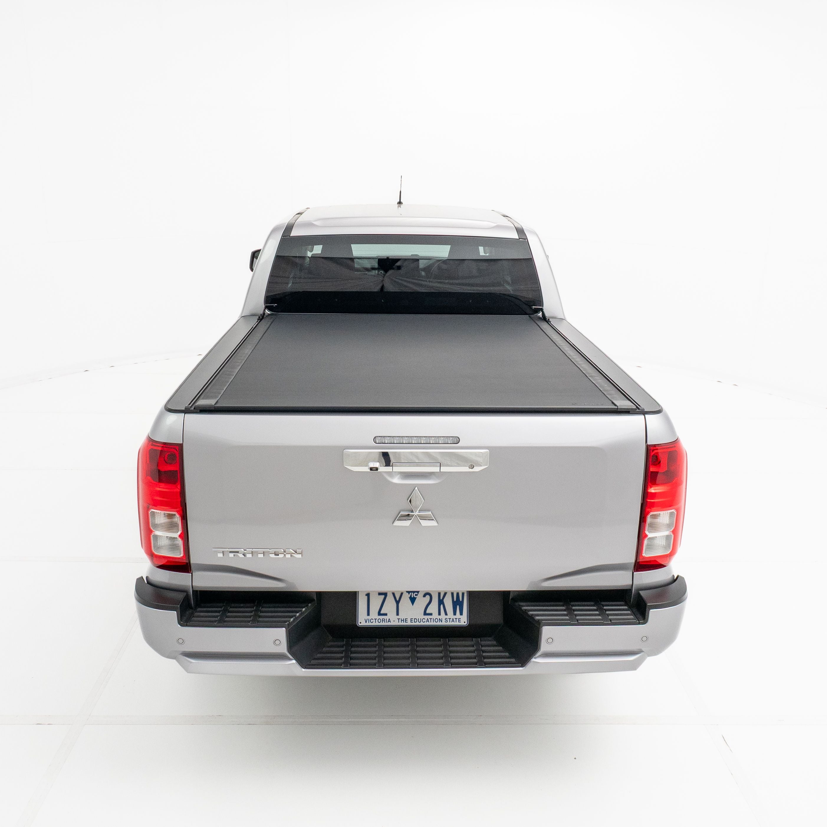 HSP Soft Tonneau — HSP Soft Tonneau Cover for Mitsubishi Triton MV — No Sports Bar